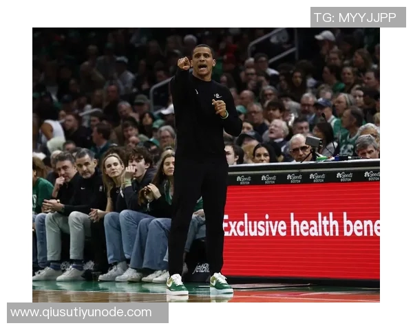 怀特强调马祖拉将持续重视防守篮板每位球员需全力以赴 怀特强调马祖拉将持续重视防守篮板每位球员需全力以赴